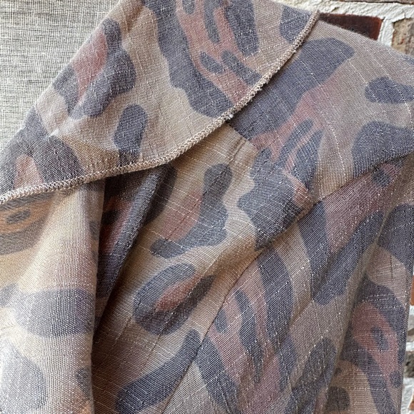 Leopard Print Ruffle Cardigan - Picture 11 of 13